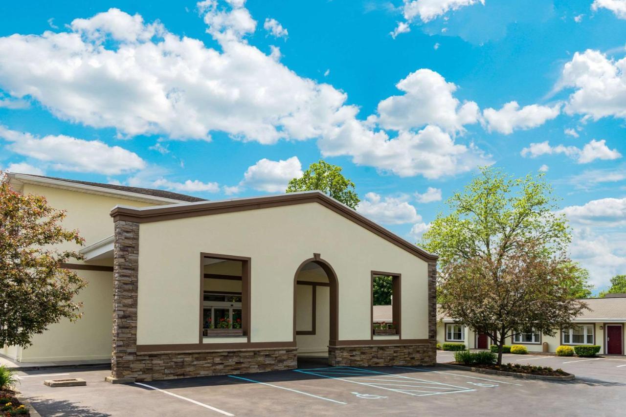 Rodeway Inn Poughkeepsie Kültér fotó