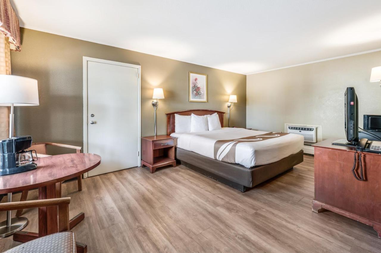 Rodeway Inn Poughkeepsie Kültér fotó